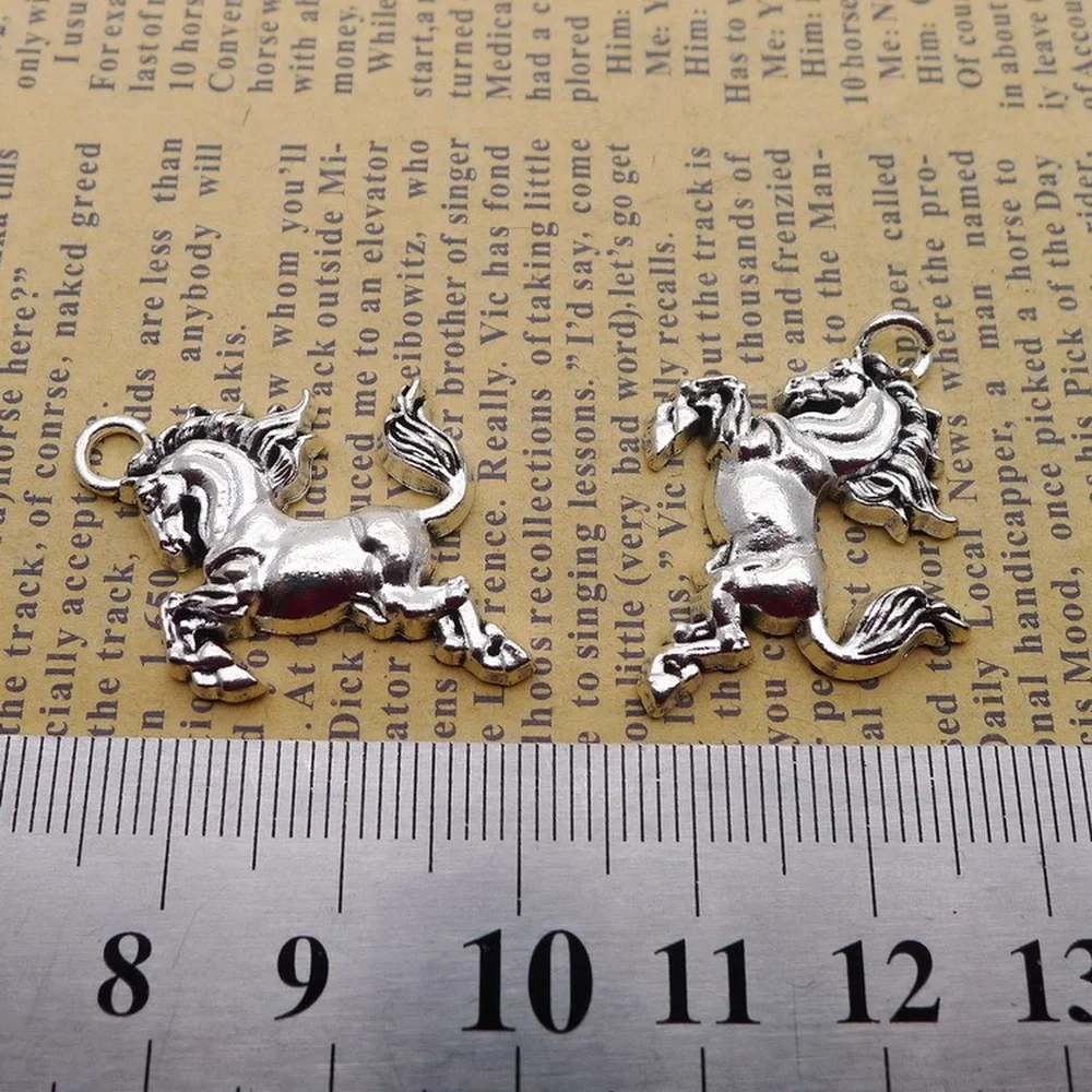 

70pcs Horse Charms 20mm x 24mm DIY Jewelry Making Pendant Antique Silver Color