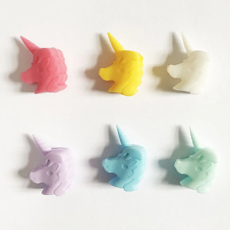 

2022 New Design Hot Sale Creative Unicorn Shape Wine Cup Marking Silicone Colorful Glass Marker 4 Pcs Set