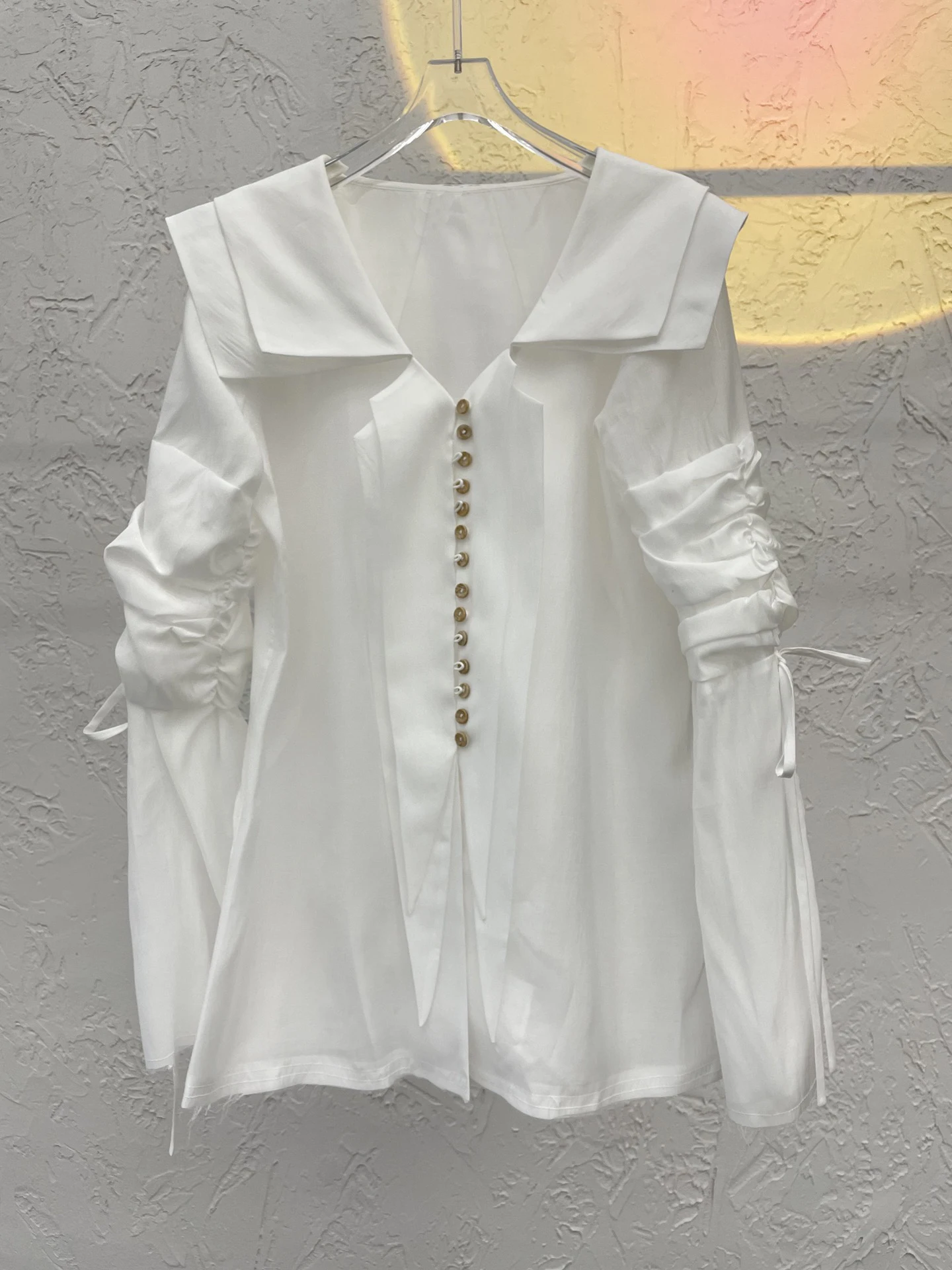 

ladies 2021 fashion new long-sleeved sexy casual big turn leader drawstring pleated shirt 0112