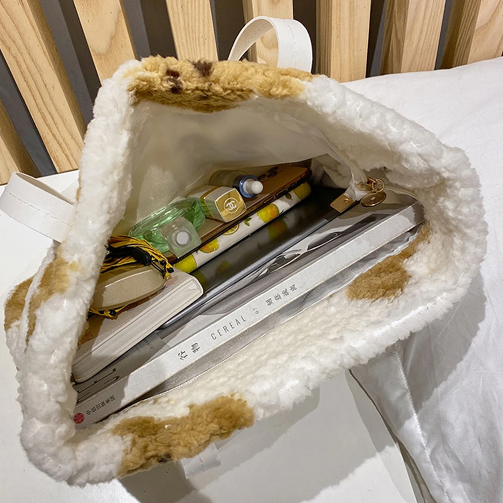 Plush Shoulder Bags For Women Simple Fashion Warm Fabric Large Capacity Shopping Bag Soft Canvas Tote Ladies Cute Bear Handbags