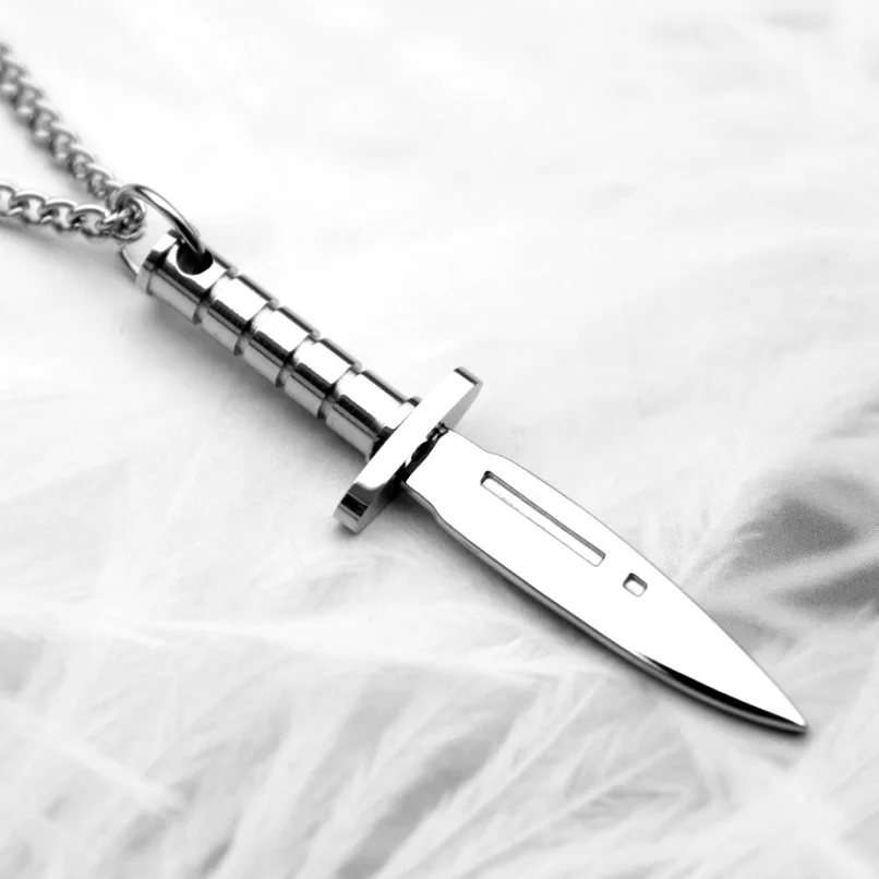 Ожерелье с подвеской в виде ножа и кинжала готическом стиле|Ожерелья подвеской| |