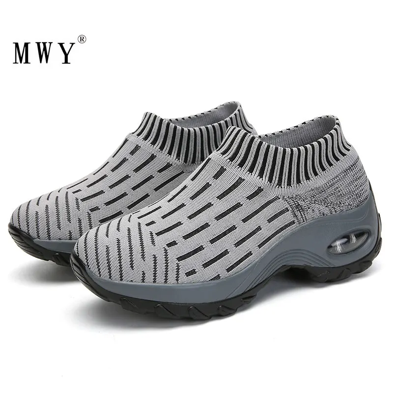 

MWY Running Shoes Women Soft Breathable Sport Shoes Platform Sneakers Zapatillas Deportivas Mujer Jogging Trainers Plus Size