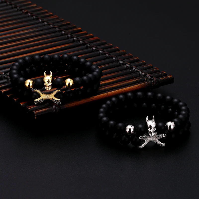 

2 piece set /Nouveau bracelet de mode hommes Batman classique de la mode Pierre perle bracelet cadeau de bijoux des hommes