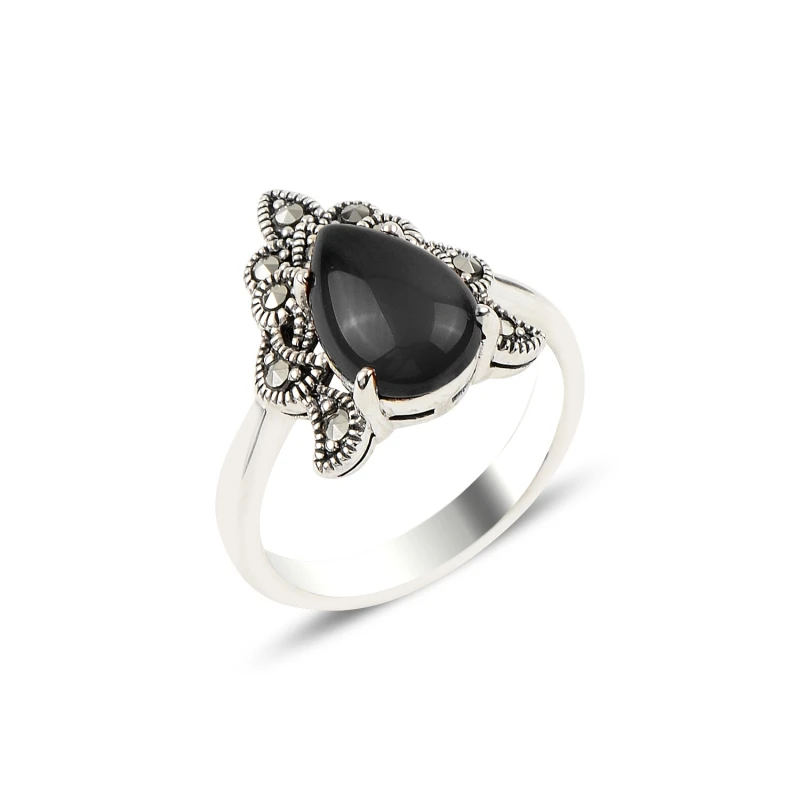 

Silverlina Silver Onyx & Marcasite Ring