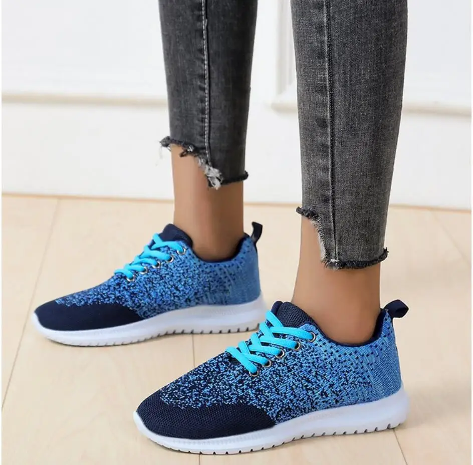 

New Fashion Candy Color Ladies Sneakers Breathable Women Casual Shoes Woman Light Tenis Outdoor Shoes Plus Size 43