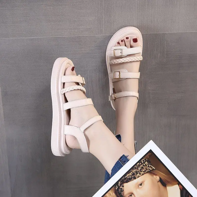 Женские босоножки на плоской подошве Нескользящие платформе 2021 | Обувь