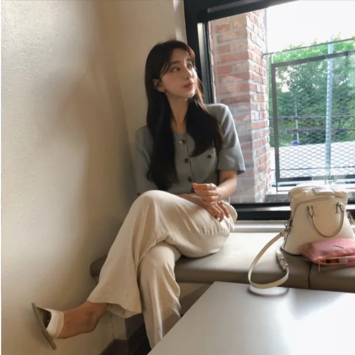 

Korean Chic French Minority Spring/Summer Simple Loose Figure Flattering Versatile Tup Cardigan Haze Blue Short Sleeve Shirt