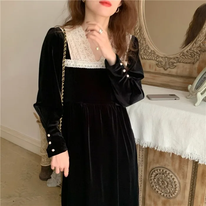 

Korean Chic French Minority Early Spring Retro Temperament Stitching Velvet Waist Temperament Mid-Length V-neck Dress