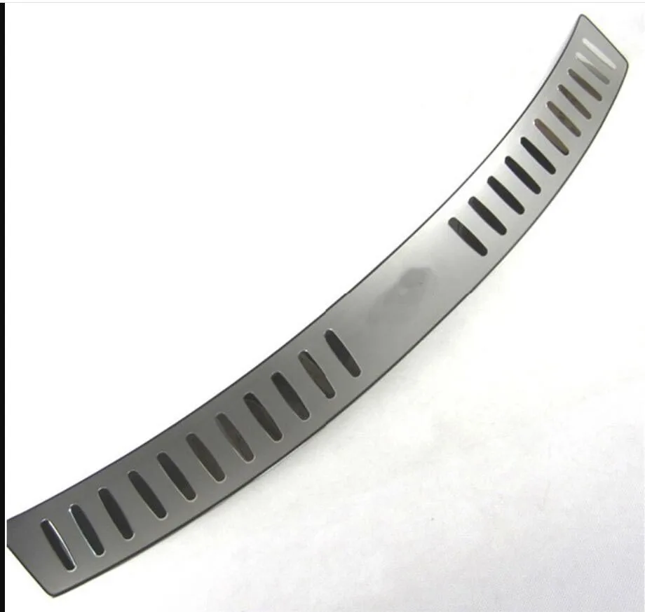 

2009 -2018 FOR Q5 REAR BUMPER PROTECTOR STEP PANEL BOOT COVER SILL PLATE TRUNK TRIM