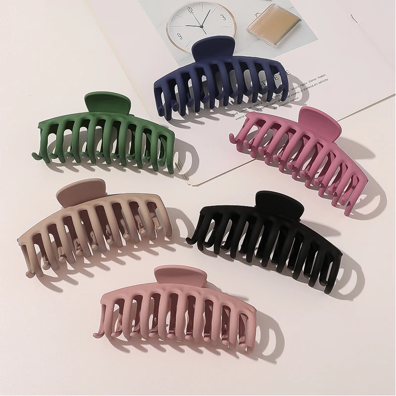 

Solid Color Claw Clip Large Barrette Crab Hair Claws Bath Clip Ponytail Clip for Women Girls Hairpins Headwear Hair Accessories