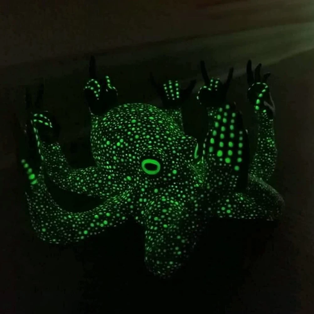 

Octopus Sculpture Luminous Resin Octopus Statue Outdoor Garden Landscape Ocean Fluorescence Octopus Figurines Decoration