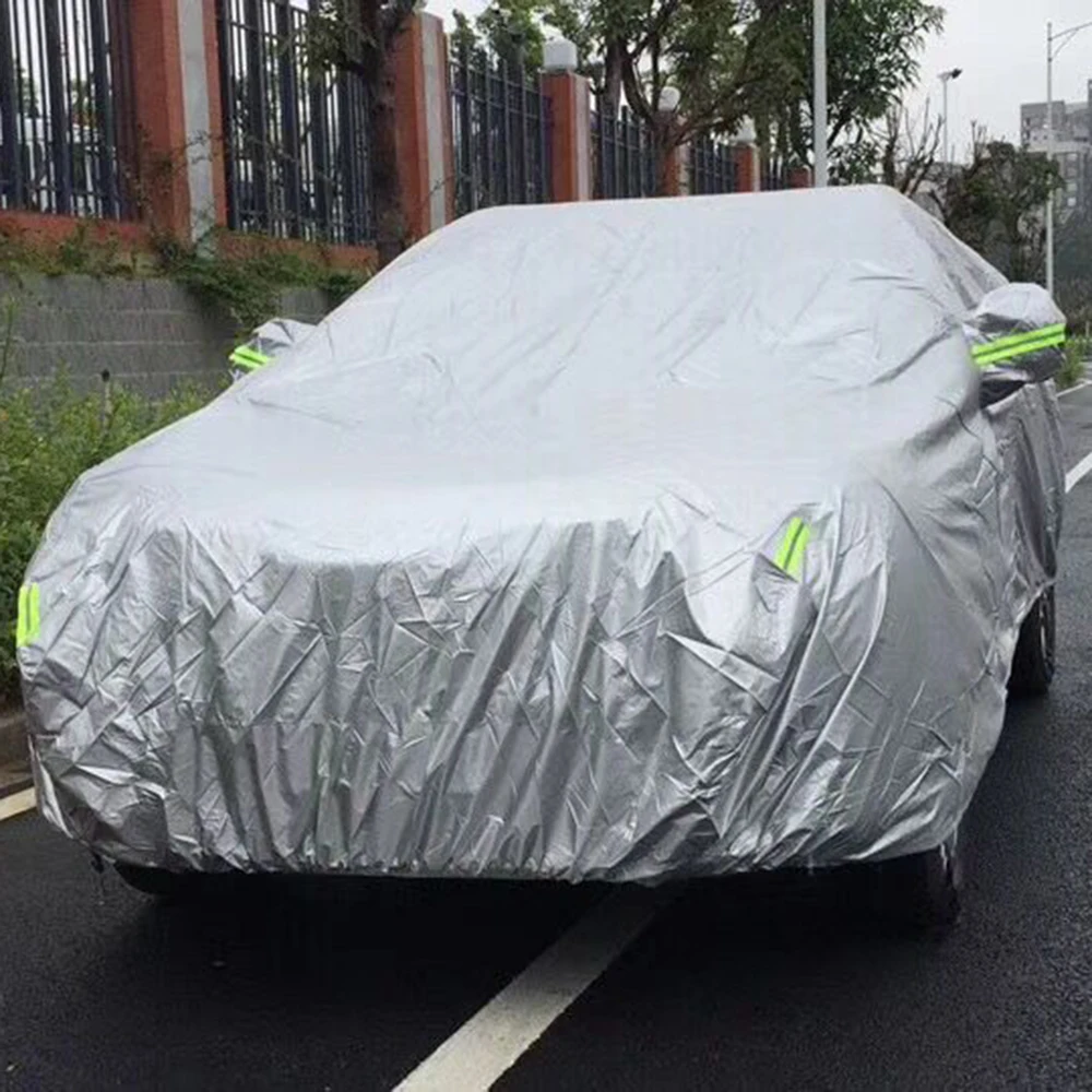 

Universal Indoor Outdoor Car Cover Full Sedan Covers with Reflective Strip Sunscreen Protection Dustproof UV Scratch-Resistant