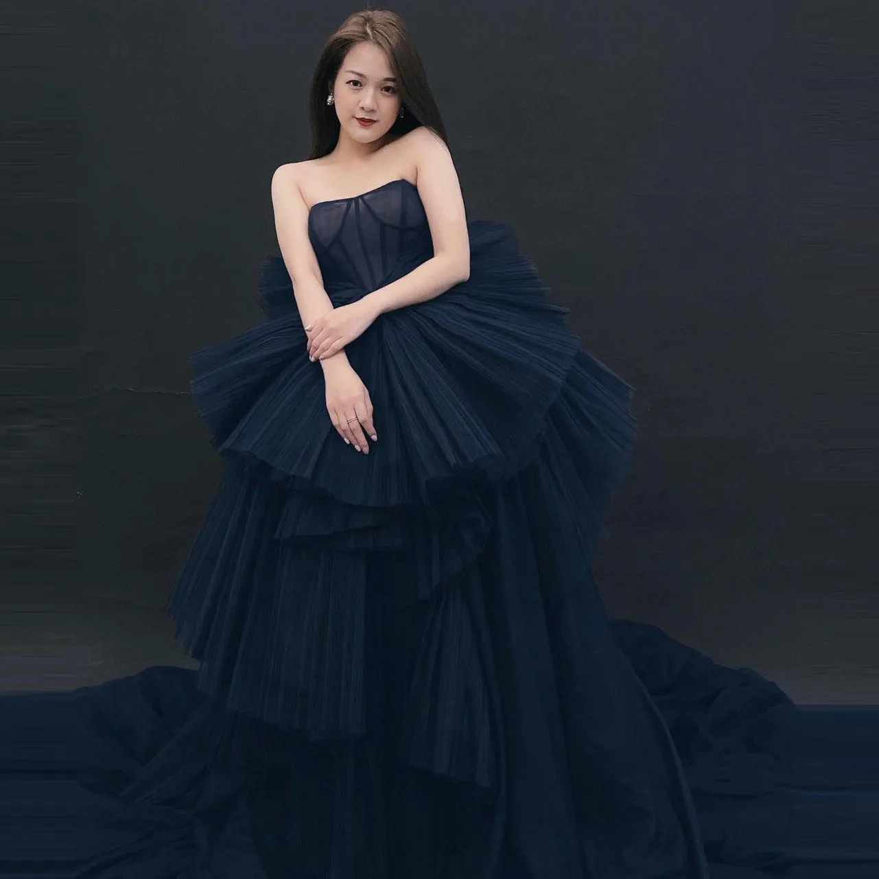 

Dark Blue Tulle Ball Gown Dress Strapless Puffy Evening Dresses Layered Fluffy Wedding Dress With Train Multilayer Dress Women