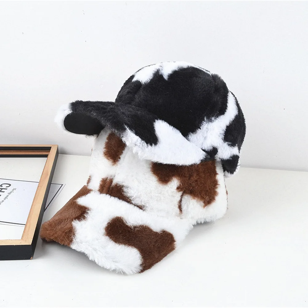 

Winter Female Baseball Caps Casual Style Wool Cow Spots Pattern Soft Warm Curved Brim Outdoor Fashion Women Hats