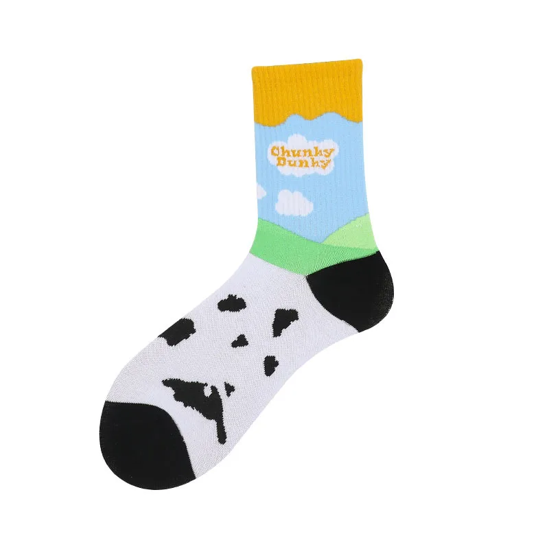 

In the new winter socks cartoon cow street ins wet socks manufacturer direct wholesale socks men and women