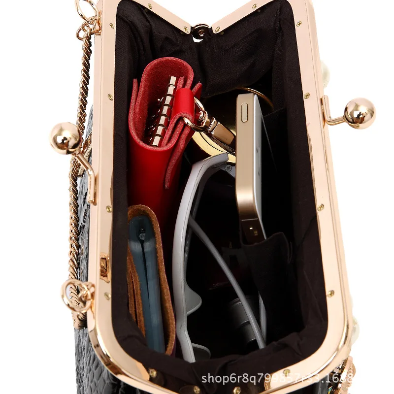 2019 черная женская сумка из лакированной кожи в стиле панк заклепка горного