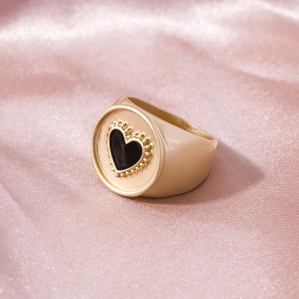 

Vintage Gold Silver Color Round Matte Rings Alloy Oil Drop Heart Rings For Girls Romantic Love Women Jewelry Best Friends Gifts