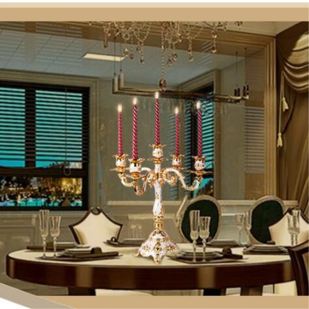 New Stylel Candle Holder 5-arms Golden Plated Candelabra Romantic and Luxury Metal for Wedding Events or Party Decor