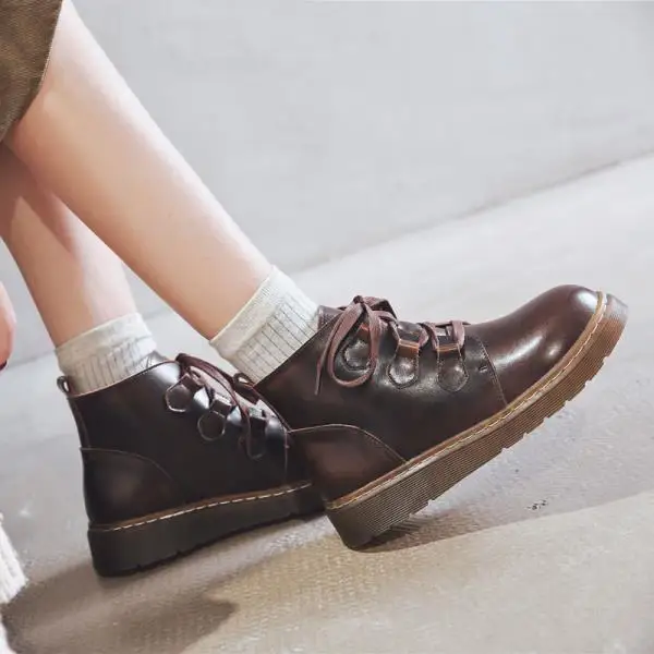 Ботинки женские из натуральной кожи на платформе | Обувь