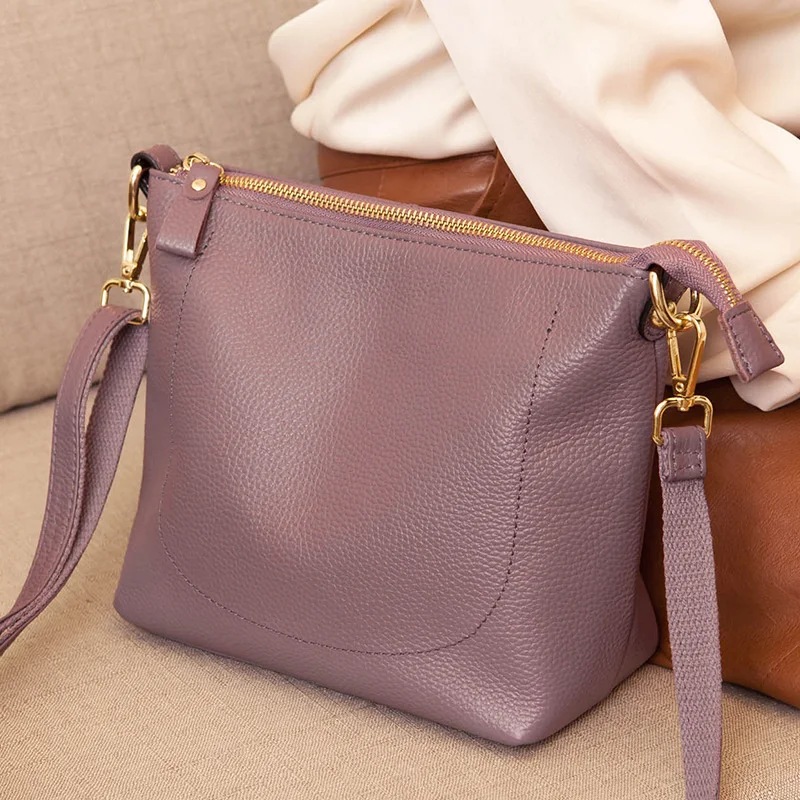 

Leisure small bag female 2021 new fashion pure leather messenger bag female small fresh leather Single Shoulder Bag Fashion
