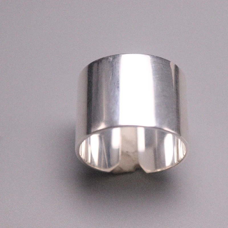 

Кольцо из серебра 925 пробы, регулируемое, 15 мм