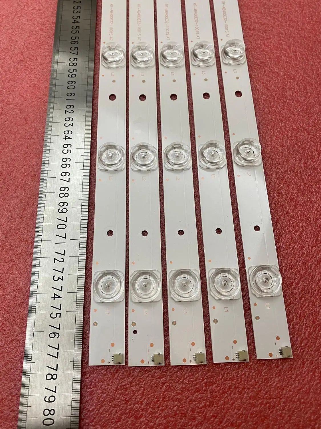 Новинка 20 шт./лот 10LED 777 мм Светодиодная лента для подсветки Hitachi LE40S508 C400F13-E2-C(G2) Φ A7 |