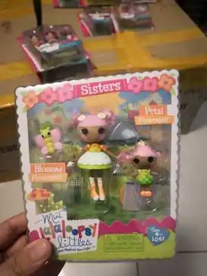 Серый Новая мода Lalaloopsy Minis Sisters фигурки Куклы для девочек детские игрушки украшения детские рождественские подарки - Цвет: Серый