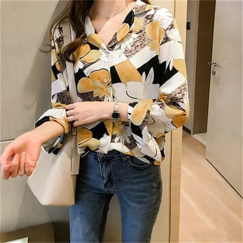 

Vintage Style Print Autumn Women Shirts Blouses Long Sleeve Casual Button Up Turn-Down Collar Office Top Outwear Blusa Feminina