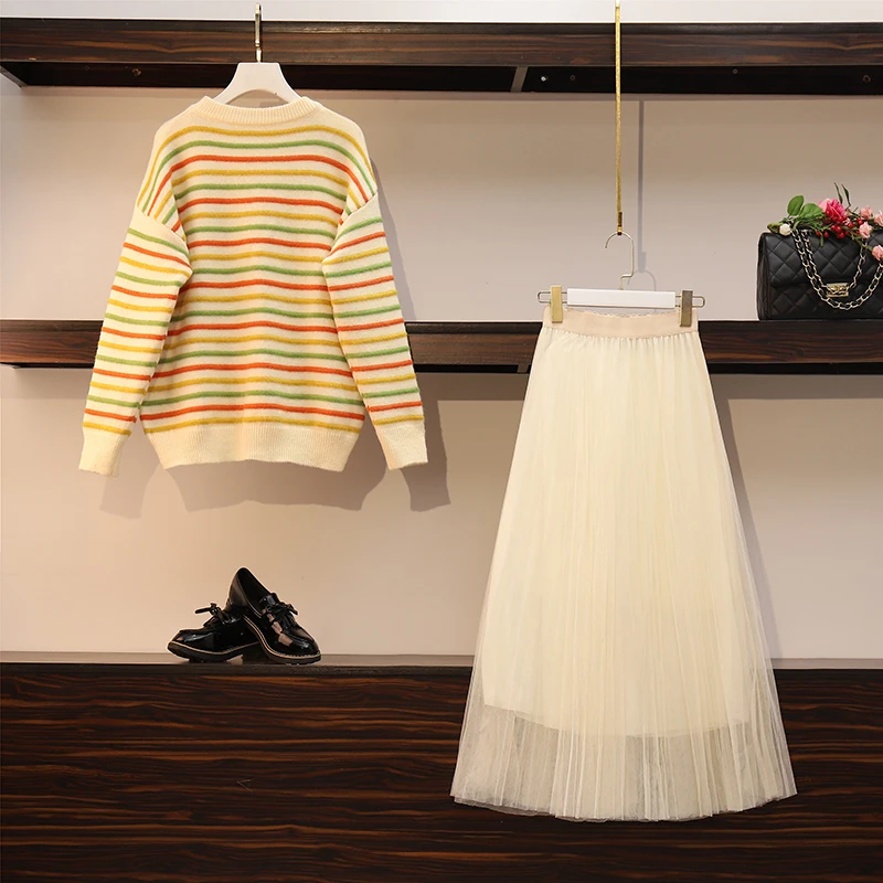 

sweet net suit stripe knitting sweater nail bead feather pleated skirts women outfit knitwear sweet leisure suit couture