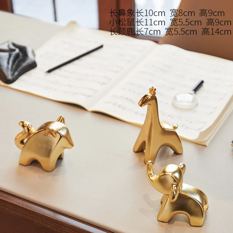 Золотая миниатюрная креативная каучуковая скульптура в скандинавском стиле