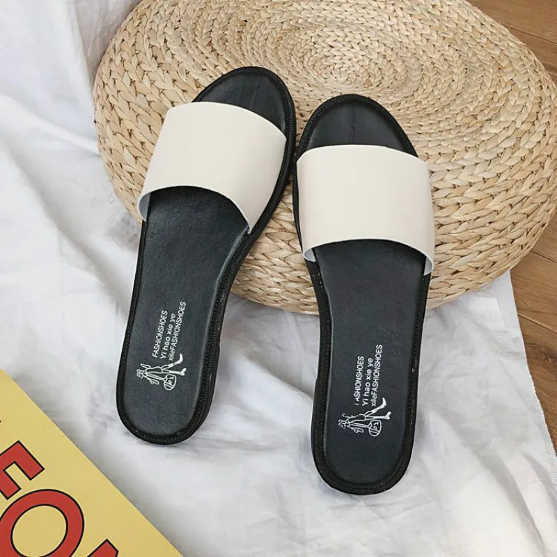 Женские шлепанцы с открытым носком повседневные пляжные на плоской подошве