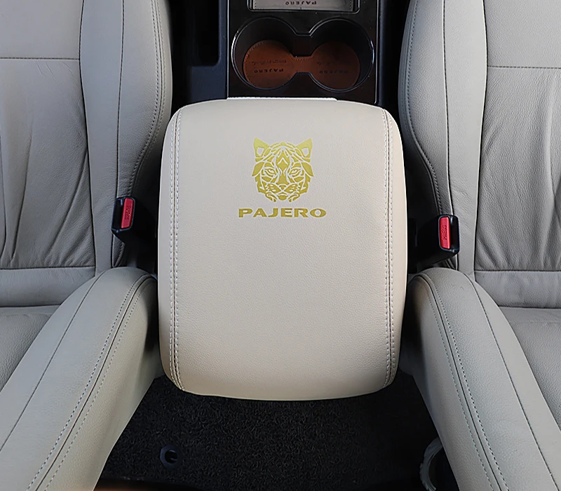 

Чехол на подлокотник для Mitsubishi Pajero V97 V93 V87 V77 V73, автомобильный антигрязный коврик из углеродного волокна, защитные аксессуары из искусственной кожи