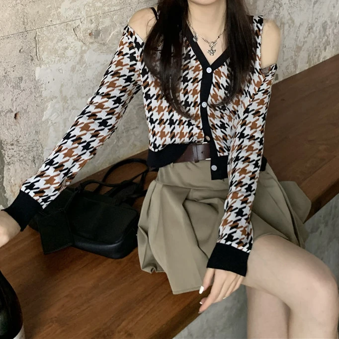 

Осенний винтажный свитер из твида, женский модный дизайн, v-образный вырез, открытые плечи, облегающий короткий кардиган без бретелек, куртк...