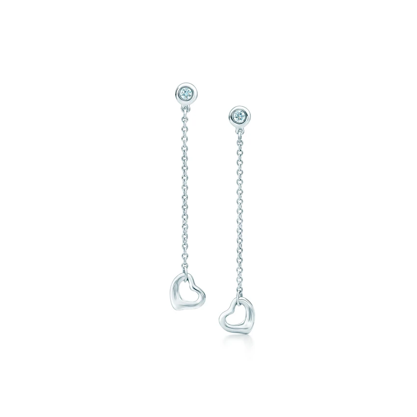 

Light luxury fashion boutique heart-shaped tags, gem-set eardrop