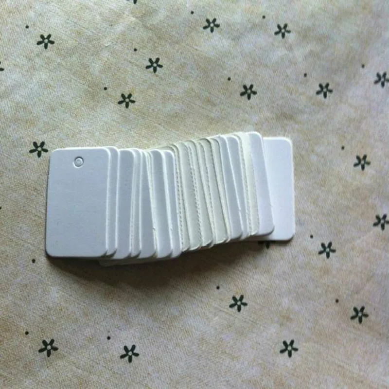 2*3.3ซม.สีขาวกระดาษแข็ง Little ป้ายสแควร์เสื้อผ้าหมวดหมู่คำกระดาษเปล่า Id Card 1000ชิ้น/ล็อต