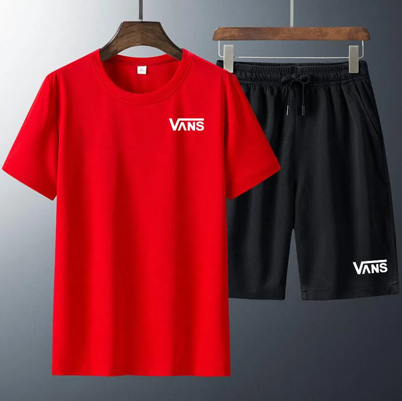 

2021Men Casual Tracksuit Summer Clothes Sportswear Two Piece Set T Shirt Brand Track Clothing Male Sweatsuit Sports Suits M-8XL
