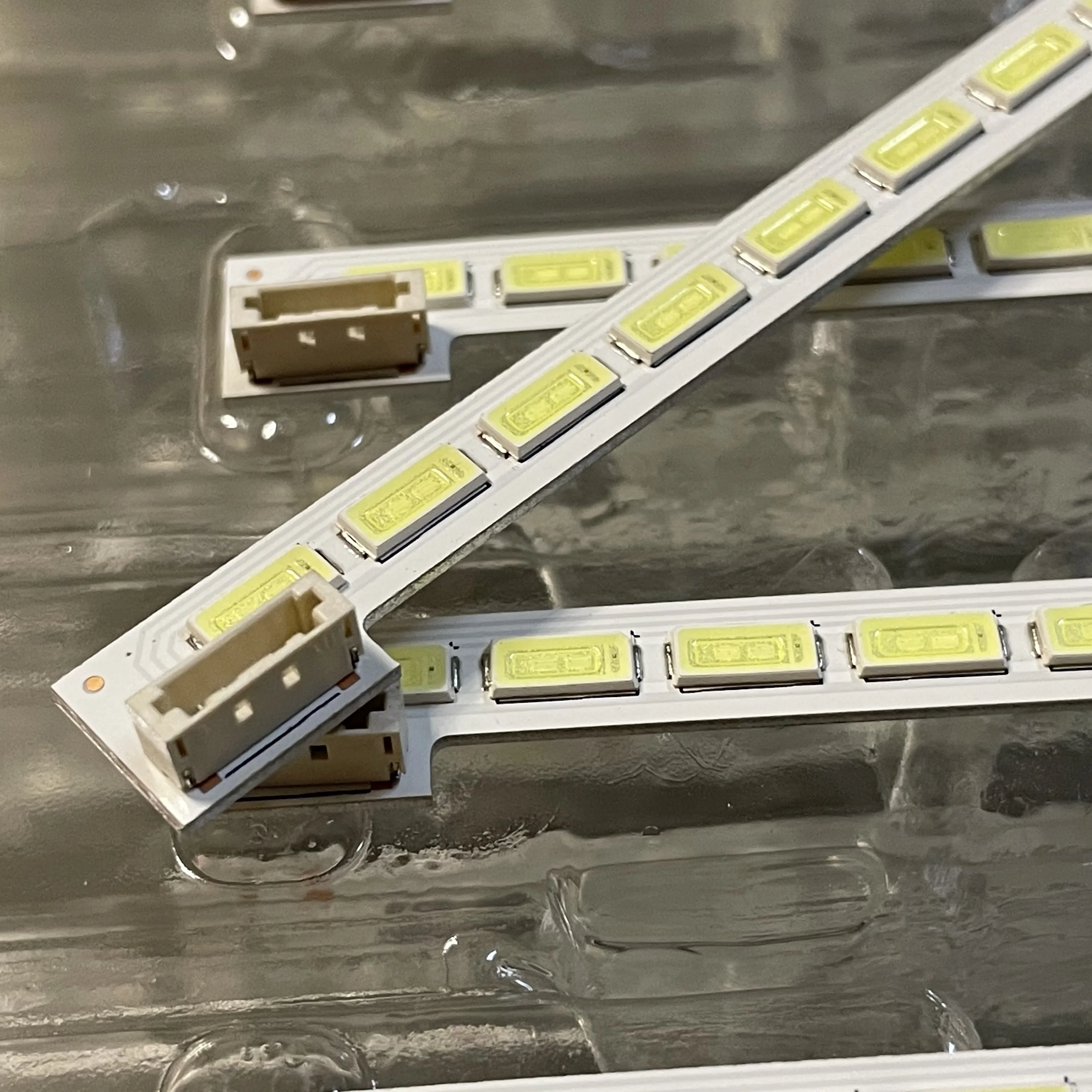 Новинка 100% 1 шт./комплект светодиодный дов для телевизора LIPS PHI 40 40PFL5007T 60 40PFL5507K 12