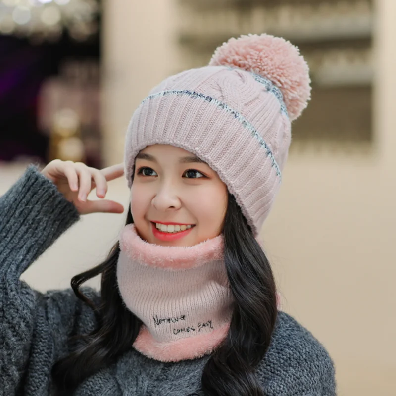 

Women Winter Balaclava Beanie Hat Knitted Hat and Neck Warmer with Visor Windproof Warm Ski Face Mask with Thick Fleece Lined