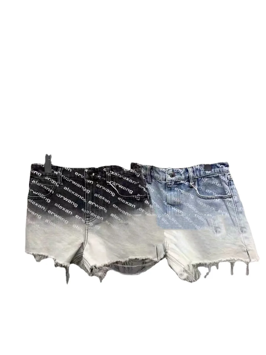 

WANG 2021Selling Spring and Summer New Wild Raw Edge Hot Pants Gradient Color Logo Printing Was Thin Denim Shorts Women