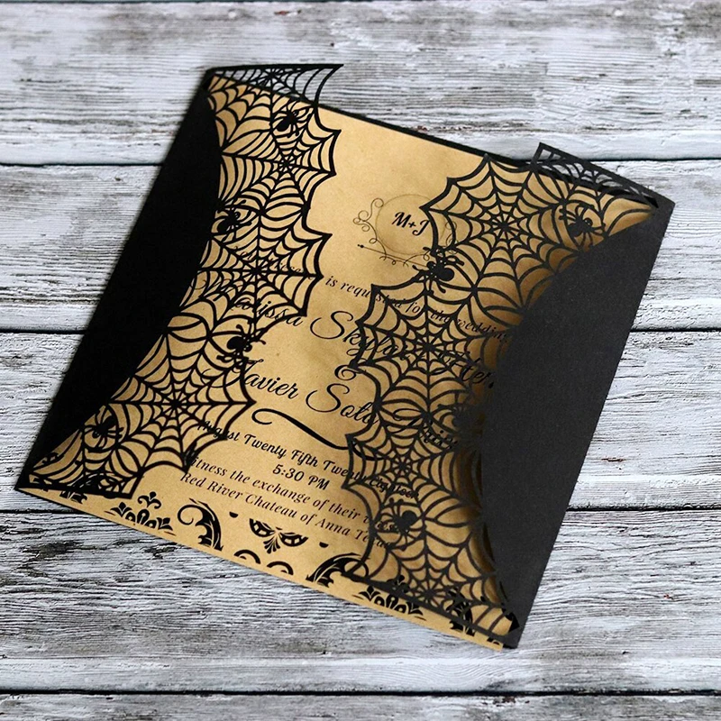 Вырубки для скрапбукинга "Паутина Хэллоуина" из металла в новом дизайне 2020 года.