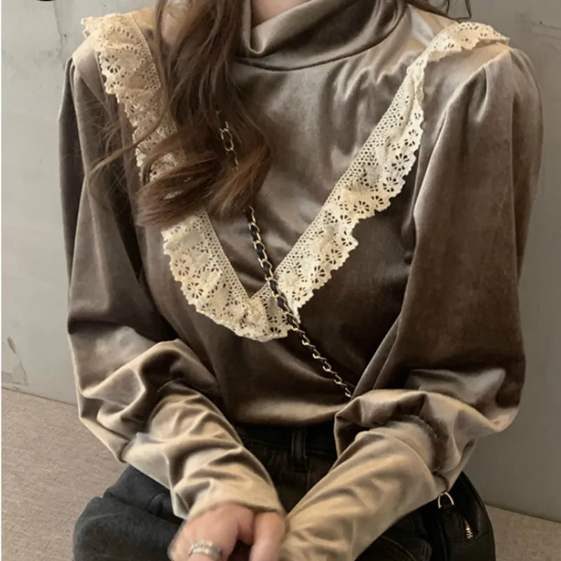 

2020 Autumn New Velvet Lace Top Lantern Sleeve High Collar Plus Size Female Winter Blouse Bottoming Shirt Women Black Top Blusa