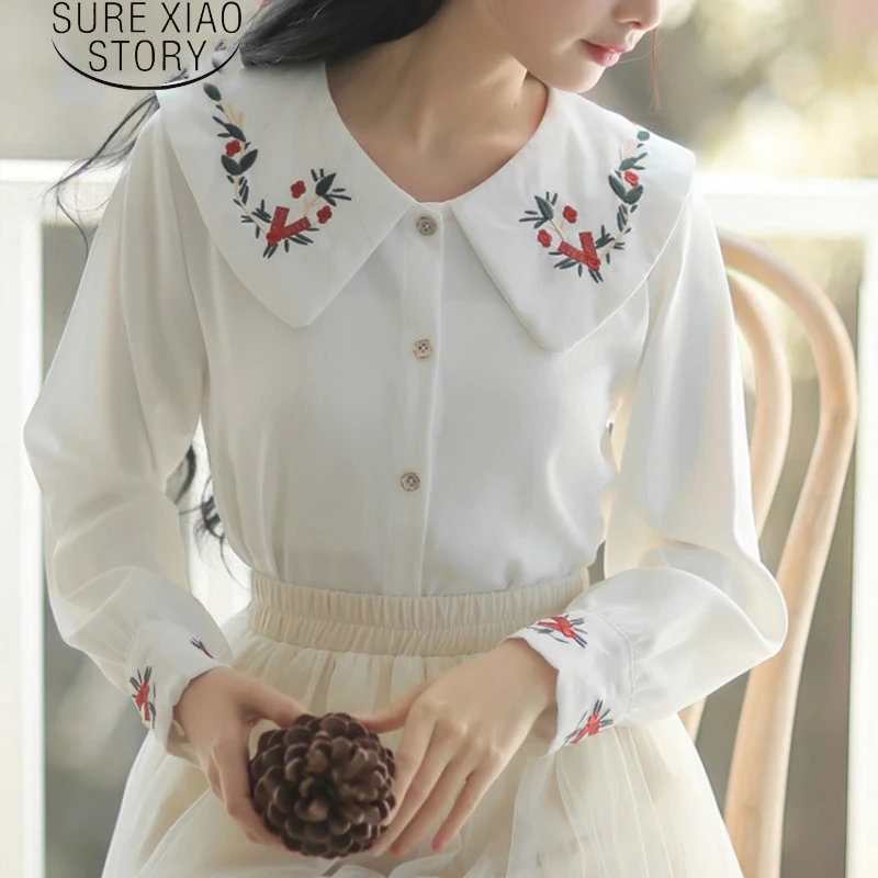 

Vintage Embroidery Floral Blouses for Women Shirts Spring New Chiffon Blouse White Black Lantern Long Sleeve Shirts Cute 13051