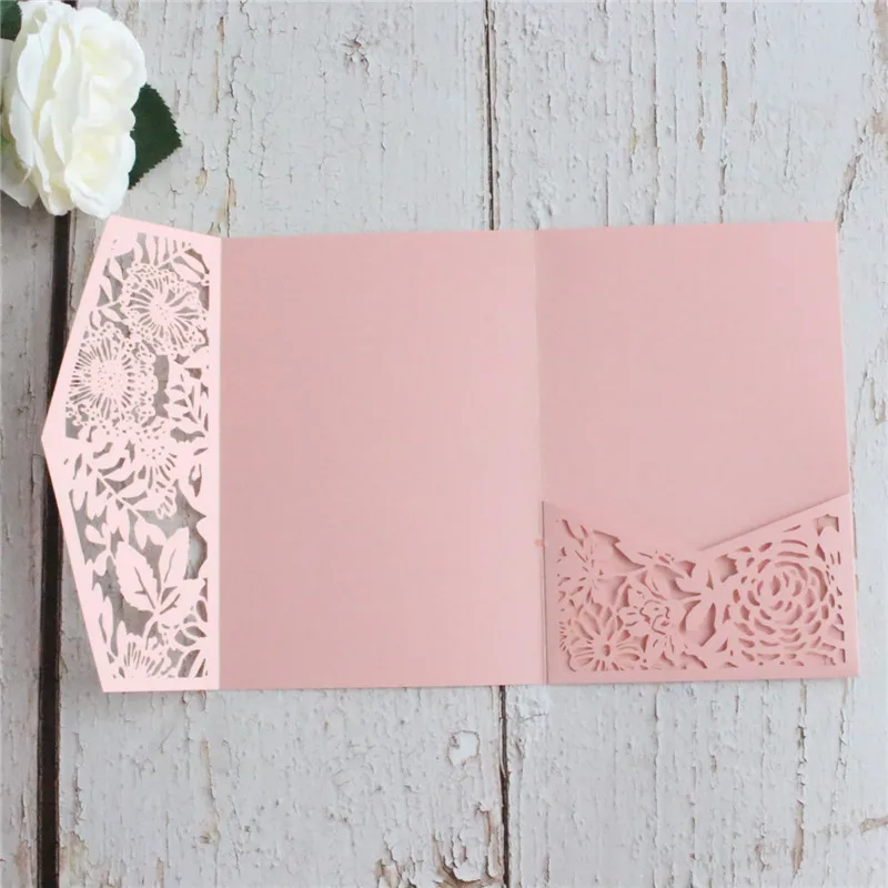 Свадебные приглашения на заказ для брака крещения невесты в форме листа лазерная