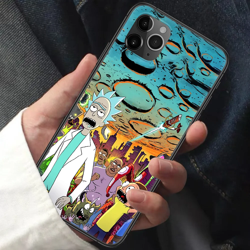 

Mortys Cartoon Anime Ricks Phone Case For Iphone 11 12 Mini PRO XR X XS MAX 6 6s 7 8 Plus 5 5s SE 2020 black Coque Soft