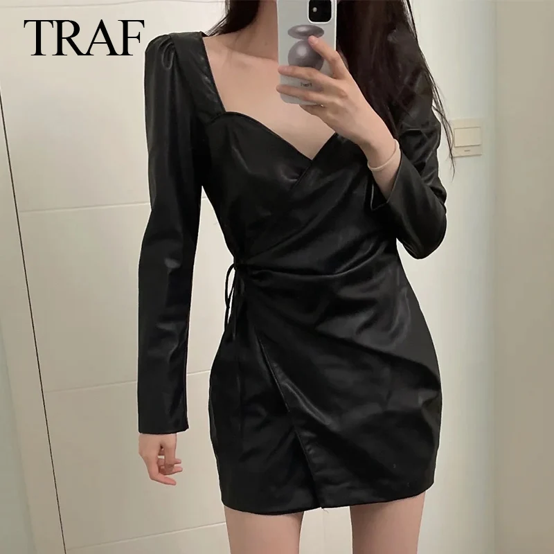 

Платье-мини из ПУ кожи, с длинным рукавом и V-образным вырезом