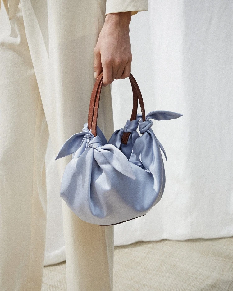 Модные сумки с рисунком облаков клатч кошелек модель 2020 атласная Модная сумка на