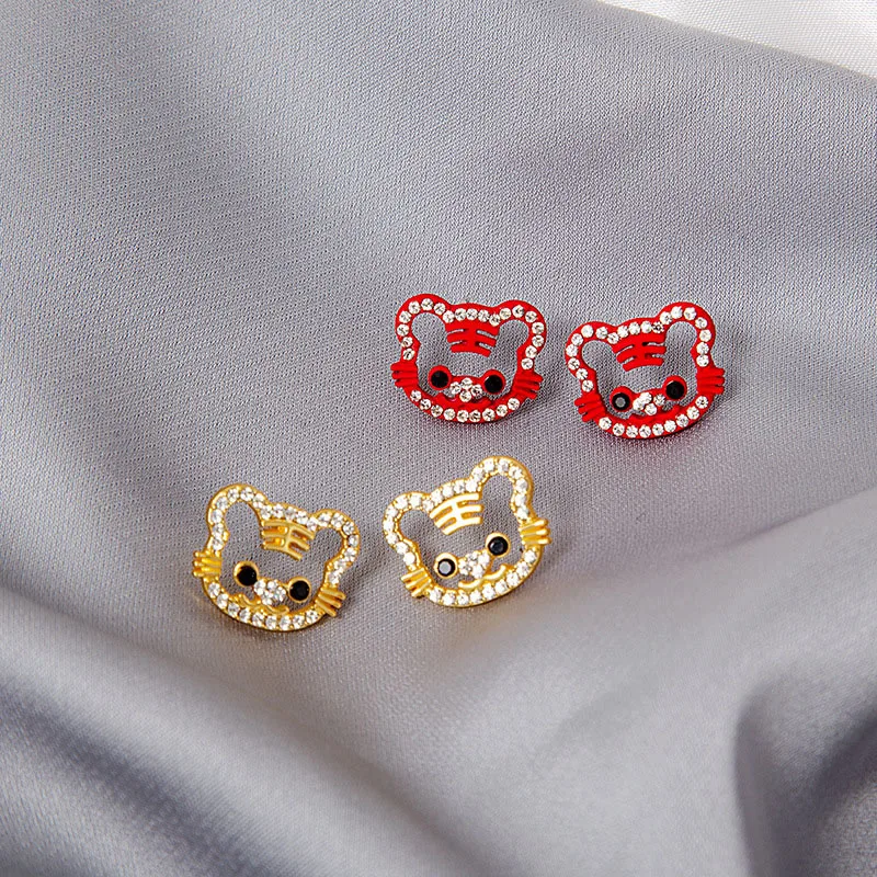 

Fashion Punk Rock Special Tiger Women Earrings Exaggerated Personality Animal Gold Stud Earrings Charm Statement