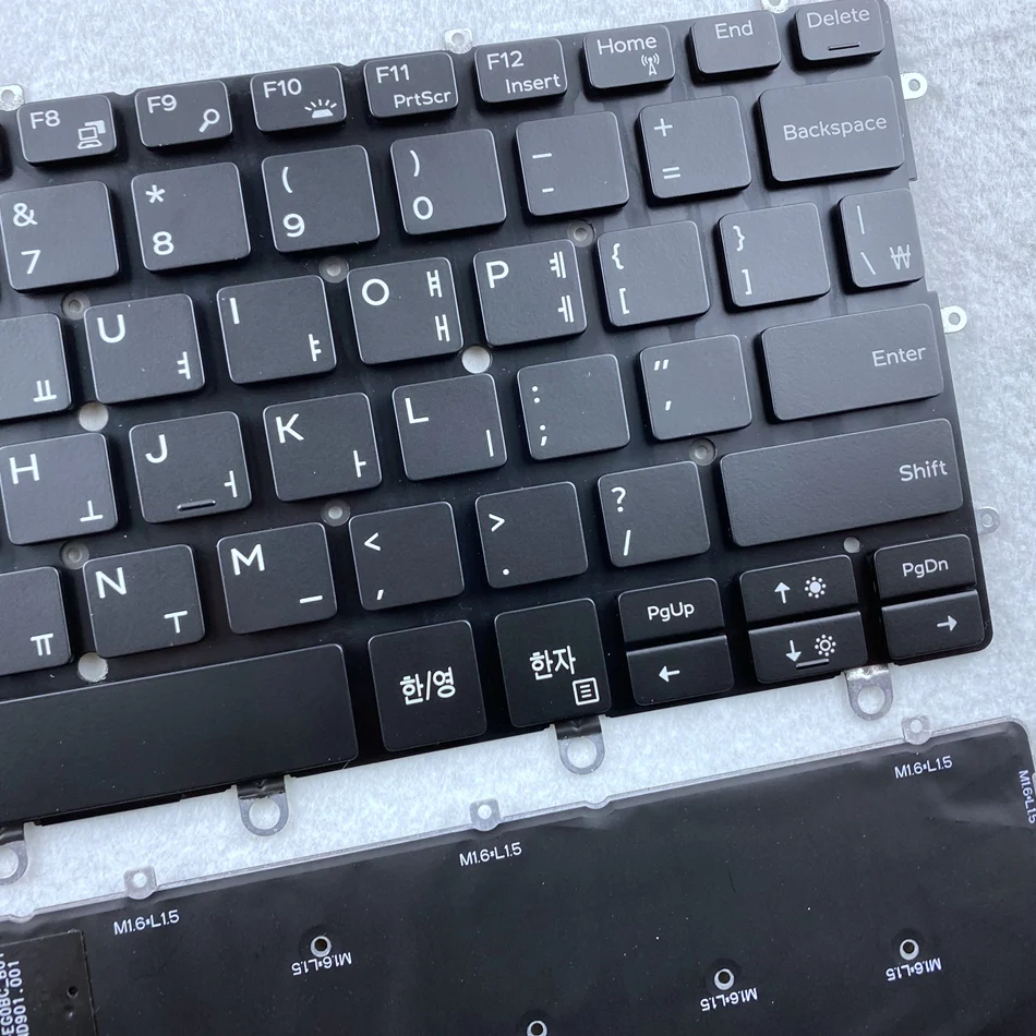 Корейская Клавиатура для ноутбука с подсветкой DELL 2 в 1 XPS 13 9365 P71G 0WPCF9 WPCF9 |