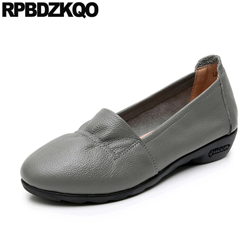 Large Size Hollow Out Grey Breathable Women Slip On Sandals Work Soft Round Toe Flats Yellow Designer Traditional Chinese Shoes | Обувь