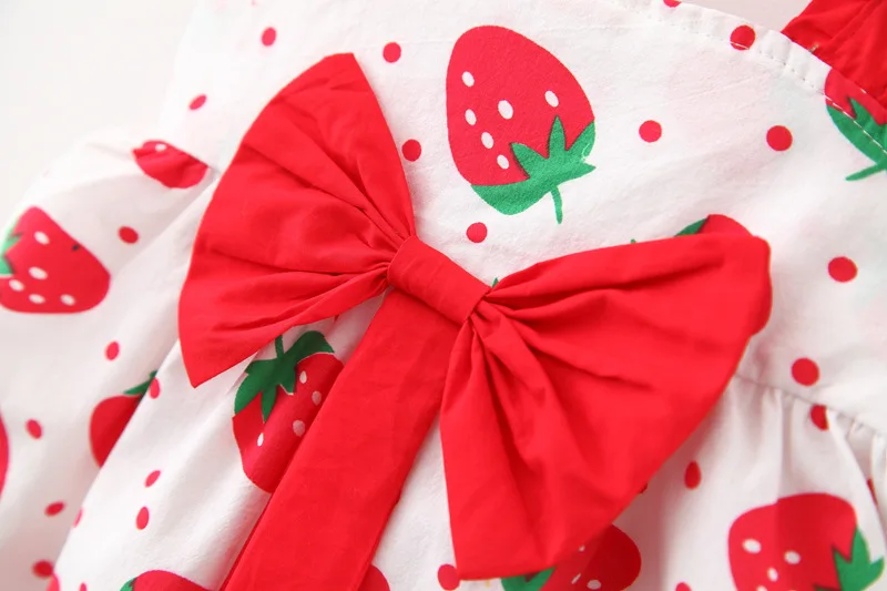 Платье для маленьких девочек Новинка 2020 года хлопковое платье с клубничным